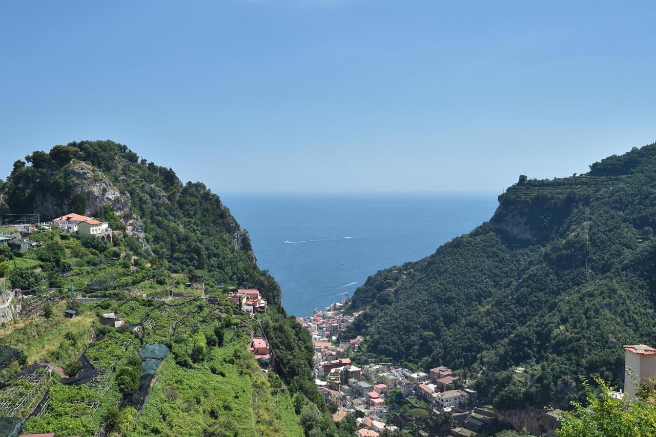 Вілла Amalfi Sea View Скала Екстер'єр фото
