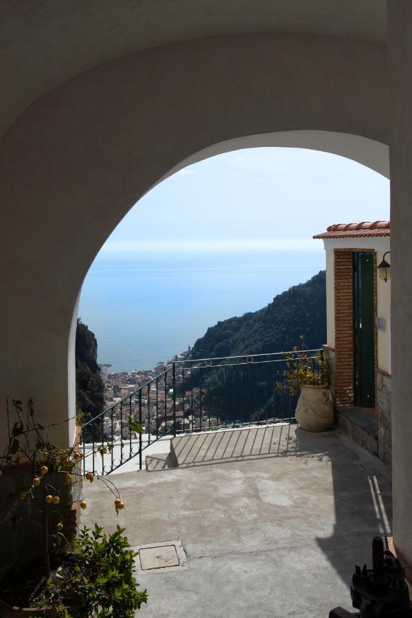 Вілла Amalfi Sea View Скала Екстер'єр фото